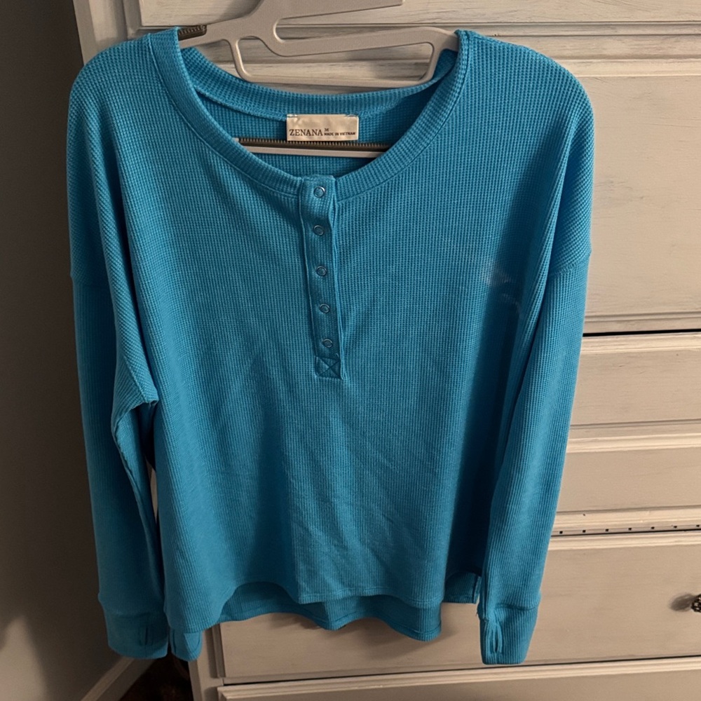Zenana Turquoise Buttoned Long Sleeve Top with side slits.